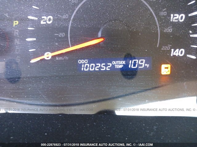 4T1BF3EK5AU017756 - 2010 TOYOTA CAMRY SE/LE/XLE ვერცხლისფერი ფოტო 7