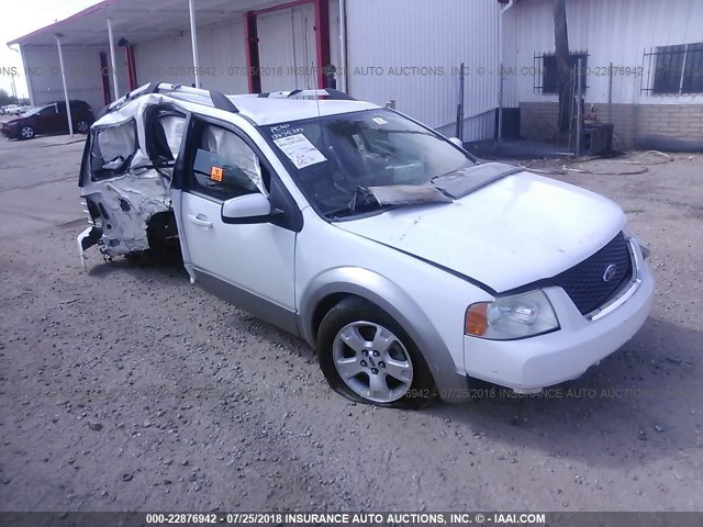 1FMDK05126GA29637 - 2006 FORD FREESTYLE SEL WHITE photo 1