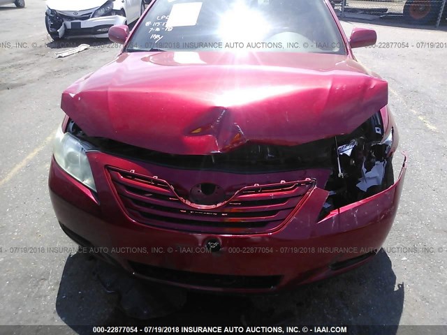 4T1BK46K17U052206 - 2007 TOYOTA CAMRY NEW GENERAT LE/XLE/SE RED photo 6