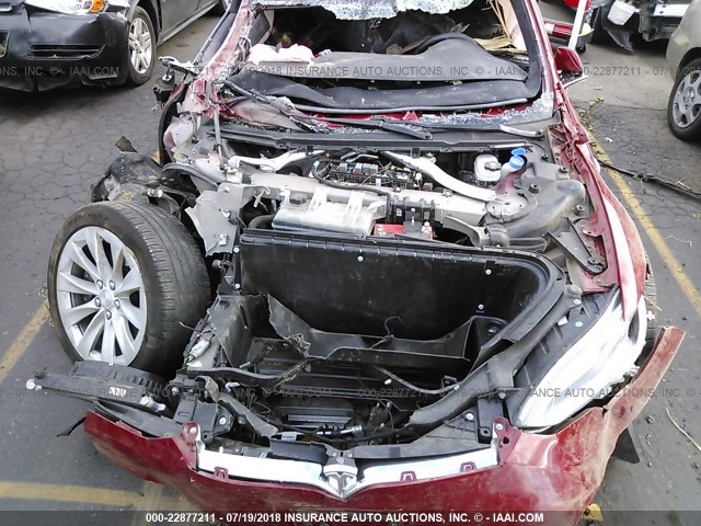 5YJSA1E14HF188547 - 2017 TESLA MODEL S Կարմիր լուսանկար 10