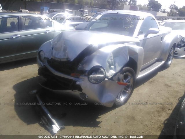 1GCES14H46B123948 - 2006 CHEVROLET SSR SILVER photo 2