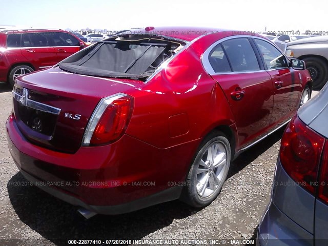 1LNHL9DR1AG613207 - 2010 LINCOLN MKS RED photo 4