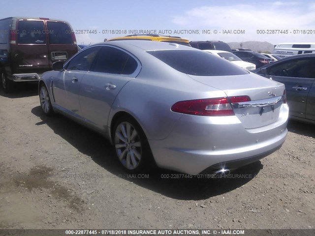 SAJWA0GBXBLS07352 - 2011 JAGUAR XF PREMIUM SILVER photo 3