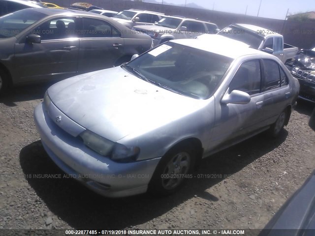 3N1AB41D7XL073907 - 1999 NISSAN SENTRA XE/GXE SILVER photo 2