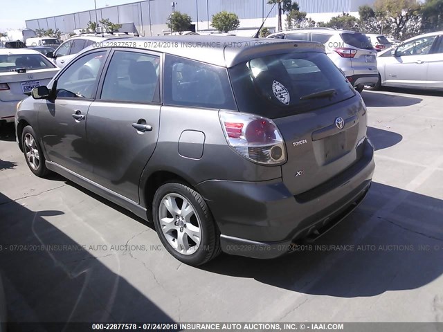 2T1KR32E45C505769 - 2005 TOYOTA COROLLA MATRIX XR GRAY photo 3