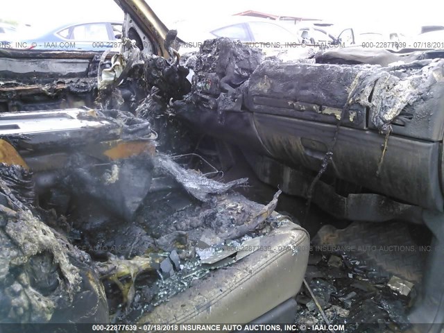 3GCUCUEJ9BG157588 - 2011 CHEVROLET SILVERADO C1500 HYBRID Сріблястий фото 5