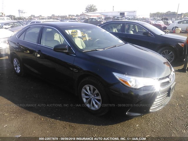4T4BF1FK4FR463820 - 2015 TOYOTA CAMRY LE/XLE/SE/XSE BLACK photo 1