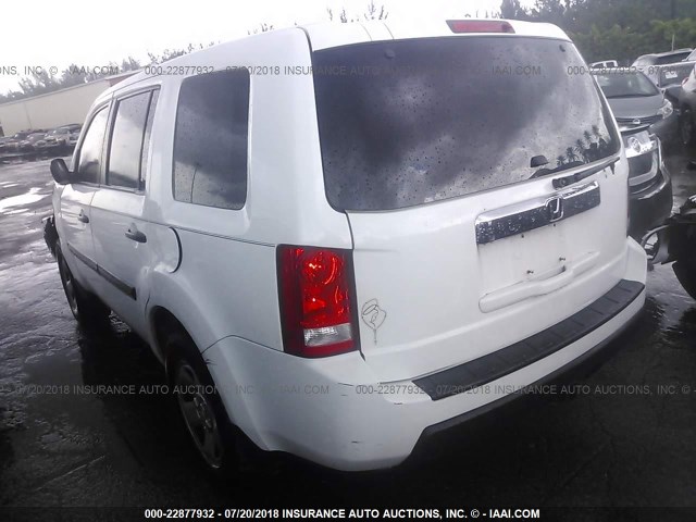 5FNYF38209B003875 - 2009 HONDA PILOT LX WHITE photo 3