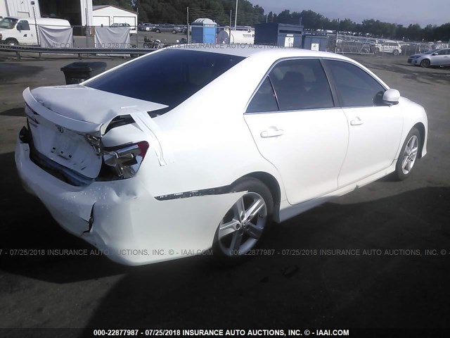 4T1BF1FK7CU577204 - 2012 TOYOTA CAMRY SE/LE/XLE WHITE photo 4