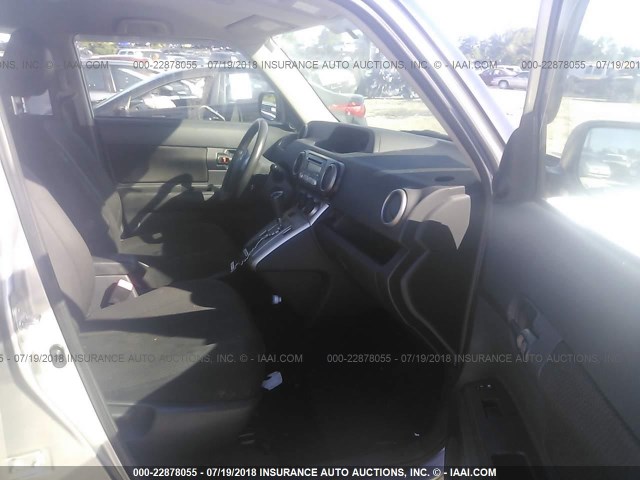 JTLKE50E081052614 - 2008 TOYOTA SCION XB Plata foto 5