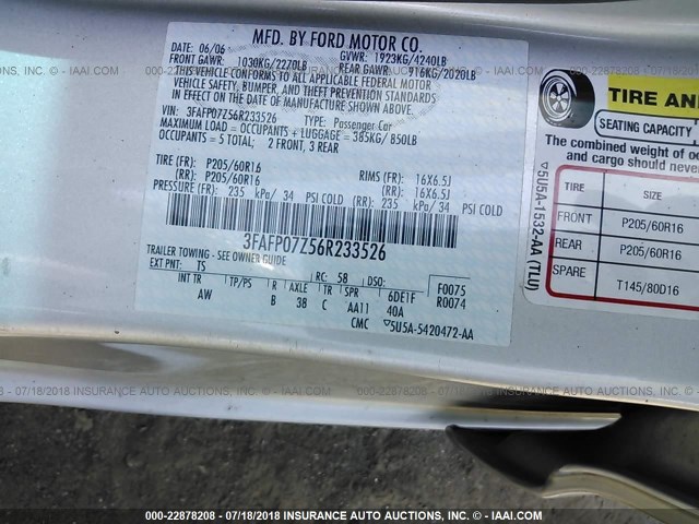 3FAFP07Z56R233526 - 2006 FORD FUSION SE SILVER photo 9