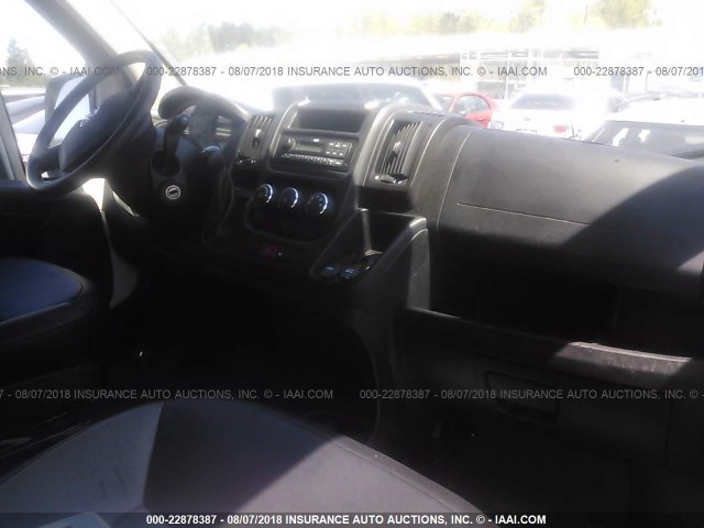 3C6TRVAG3HE538732 - 2017 RAM PROMASTER 1500 1500 STANDARD WHITE photo 5