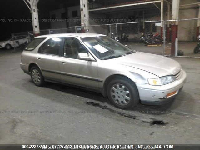 1HGCE1821RA001869 - 1994 HONDA ACCORD LX/EX BEIGE photo 1