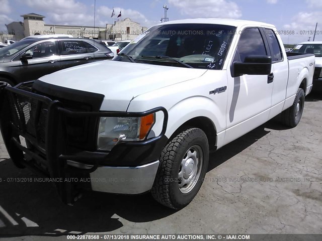 1FTFX1EF9EFC32321 - 2014 FORD F150 SUPER CAB WHITE photo 2