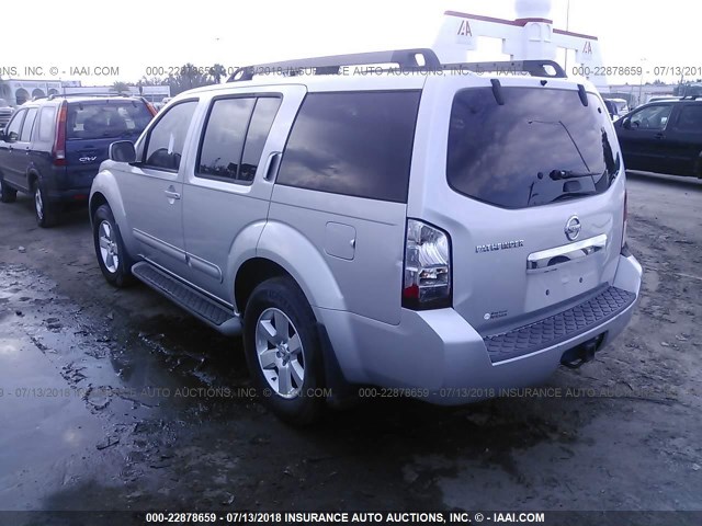 5N1AR1NN4CC640117 - 2012 NISSAN PATHFINDER S/LE/SE SILVER photo 3