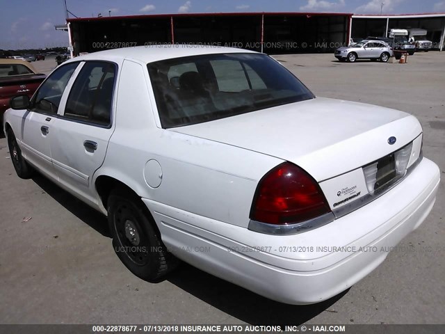 2FAFP74W44X101553 - 2004 FORD CROWN VICTORIA LX WHITE photo 3