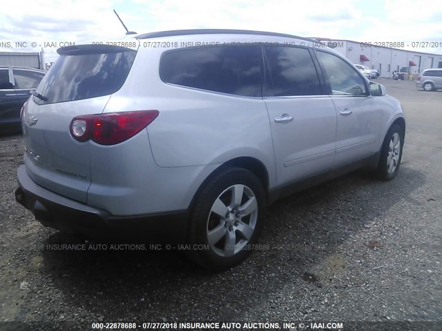 1GNER33D09S100782 - 2009 CHEVROLET TRAVERSE LTZ SILVER photo 4