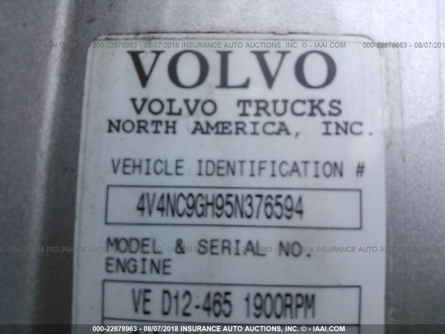 4V4NC9GH95N376594 - 2005 VOLVO VN GRAY photo 10