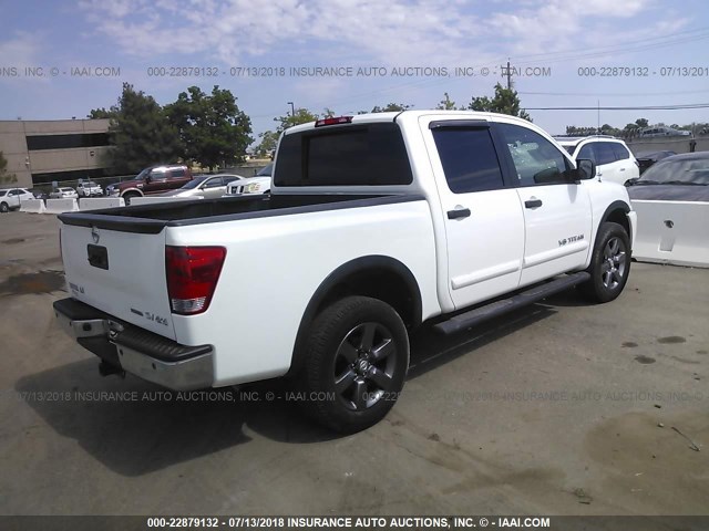 1N6BA0EC8FN509562 - 2015 NISSAN TITAN S/SV/SL/PRO-4X WHITE photo 4