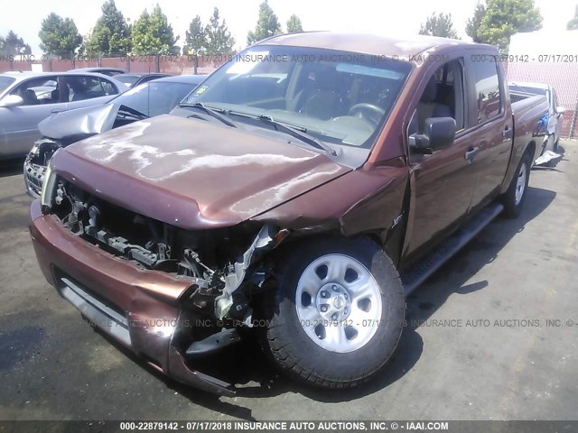 1N6AA07A04N555388 - 2004 NISSAN TITAN XE/SE/LE ORANGE photo 2