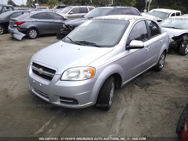 KL1TD5DE3BB132267 - 2011 CHEVROLET AVEO LS/LT 银色 照片 2
