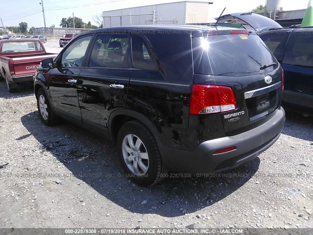 5XYKT4A13CG203865 - 2012 KIA SORENTO LX BLACK photo 3