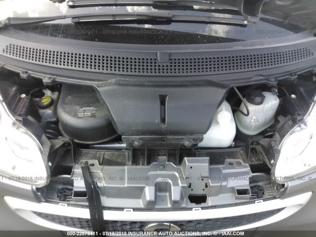 WMEEJ3BA9FK804497 - 2015 SMART FORTWO PURE/PASSION GRAY photo 10