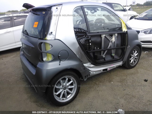 WMEEJ3BA9FK804497 - 2015 SMART FORTWO PURE/PASSION GRAY photo 4