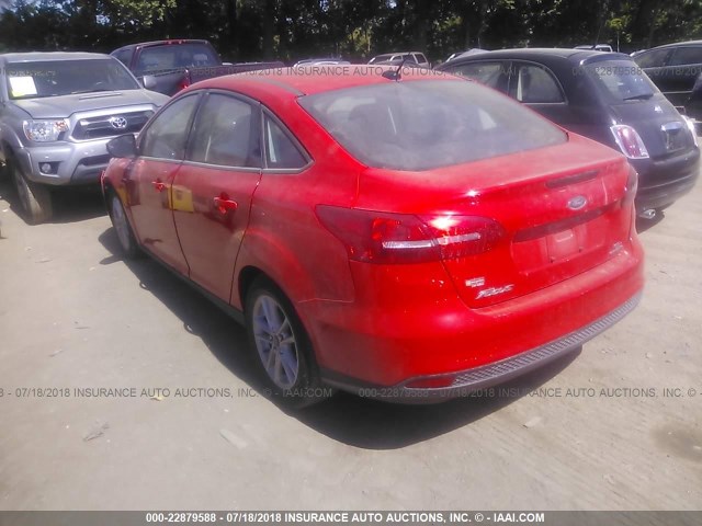 1FADP3F2XGL263909 - 2016 FORD FOCUS SE Կարմիր լուսանկար 3
