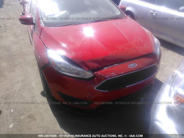 1FADP3F2XGL263909 - 2016 FORD FOCUS SE Կարմիր լուսանկար 6