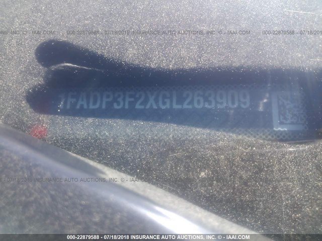 1FADP3F2XGL263909 - 2016 FORD FOCUS SE Կարմիր լուսանկար 9