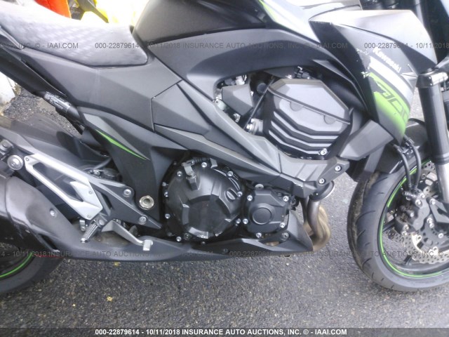 JKBZRCB17GDA16616 - 2016 KAWASAKI ZR800 B BLACK photo 8