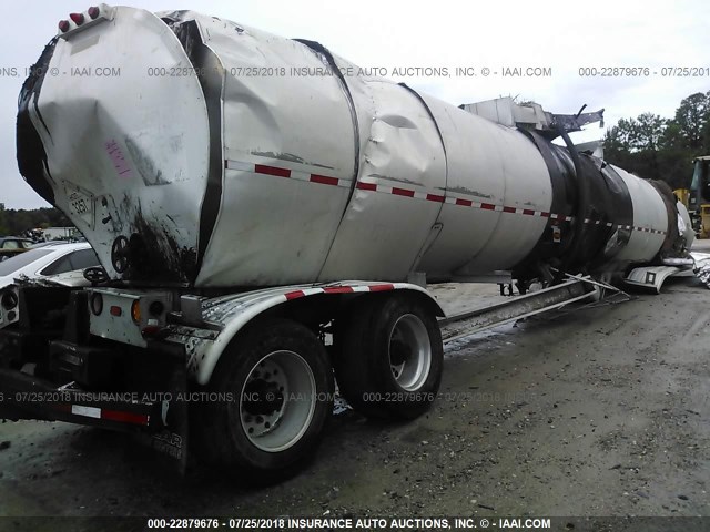 1L921P8F2Y1224006 - 2000 FRUEHAUF TANK SILVER photo 4