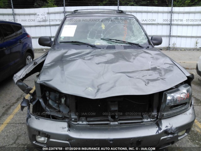 1GNDT13S282134933 - 2008 CHEVROLET TRAILBLAZER LS/LT GRAY photo 6