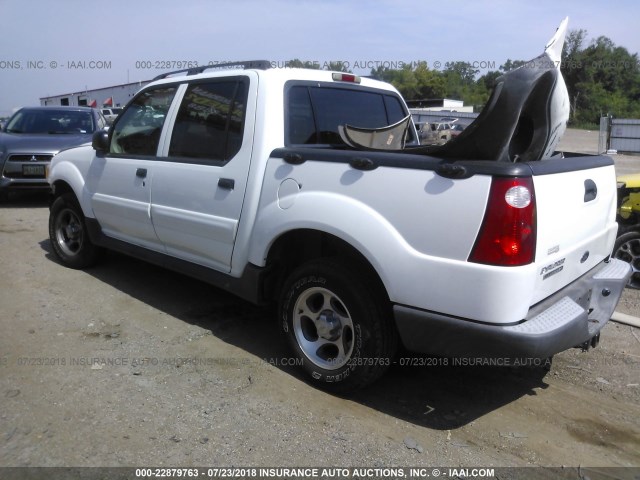 1FMZU67K74UA00500 - 2004 FORD EXPLORER SPORT TR  WHITE photo 3