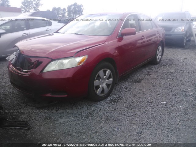 JTNBE46K773002102 - 2007 TOYOTA CAMRY NEW GENERAT CE/LE/XLE/SE RED photo 2