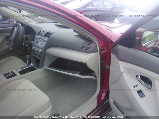 JTNBE46K773002102 - 2007 TOYOTA CAMRY NEW GENERAT CE/LE/XLE/SE RED photo 5