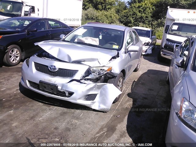 JTDBL40E799063527 - 2009 TOYOTA COROLLA LE/XLE SILVER photo 2