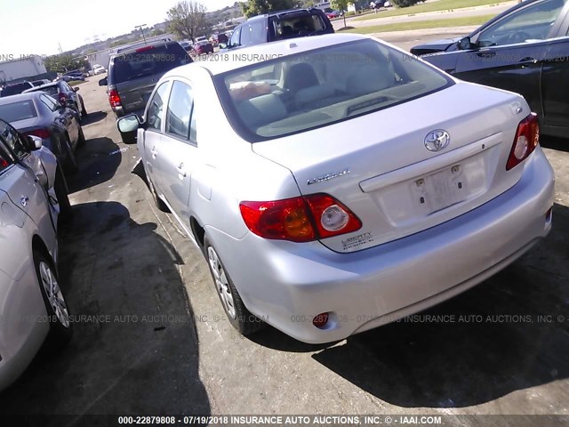 JTDBL40E799063527 - 2009 TOYOTA COROLLA LE/XLE SILVER photo 3