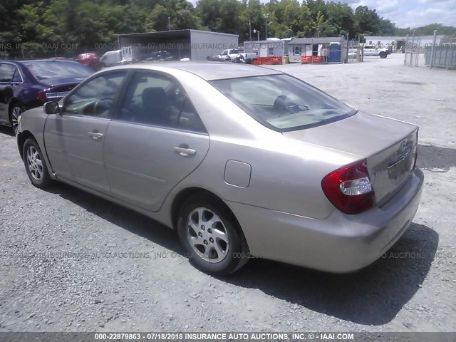 4T1BE32K32U082789 - 2002 TOYOTA CAMRY LE/XLE/SE 金色 照片 3
