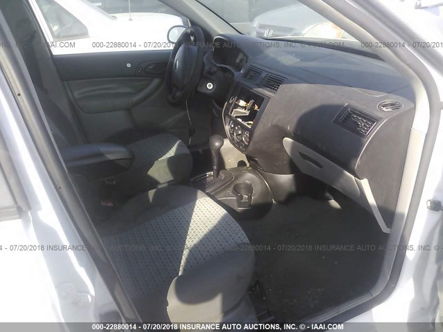 1FAFP34N07W280562 - 2007 FORD FOCUS ZX4/S/SE/SES 白色 照片 5