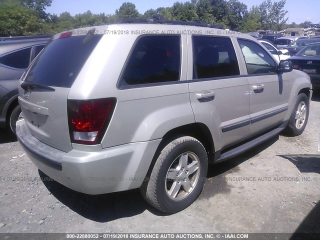 1J8GR48K57C537272 - 2007 JEEP GRAND CHEROKEE LAREDO/COLUMBIA/FREEDOM 灰色 照片 4