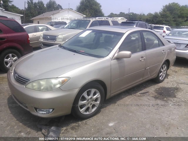 4T1BF32K15U097258 - 2005 TOYOTA CAMRY LE/XLE/SE Қоңыр фото 2