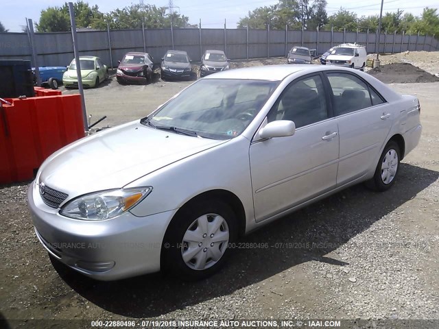 4T1BE32K43U187522 - 2003 TOYOTA CAMRY LE/XLE/SE 银色 照片 2