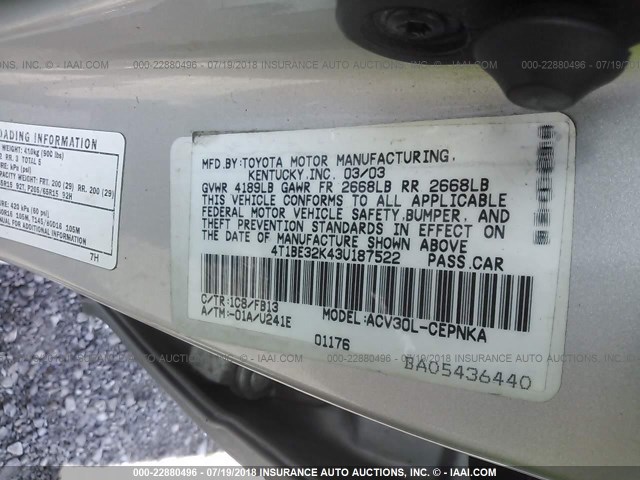 4T1BE32K43U187522 - 2003 TOYOTA CAMRY LE/XLE/SE 银色 照片 9