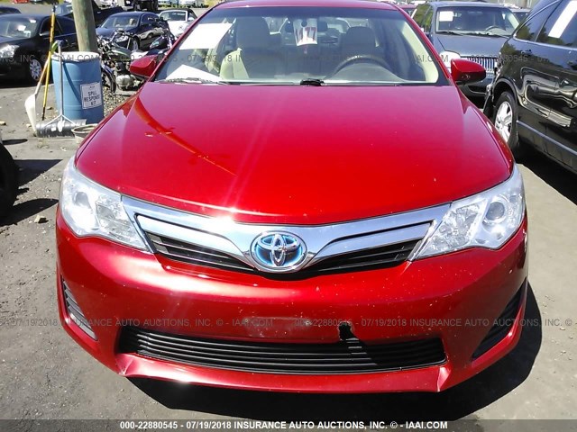 4T1BD1FK5EU125339 - 2014 TOYOTA CAMRY HYBRID/LE/XLE RED photo 6