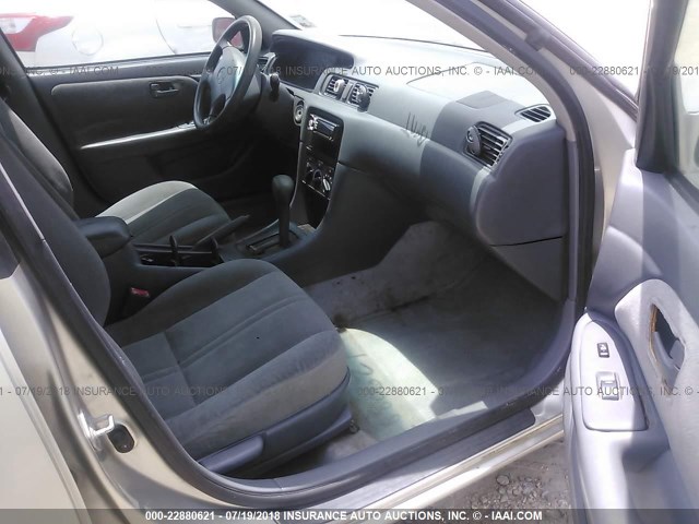 4T1BG22K3YU716583 - 2000 TOYOTA CAMRY CE/LE/XLE 银色 照片 5