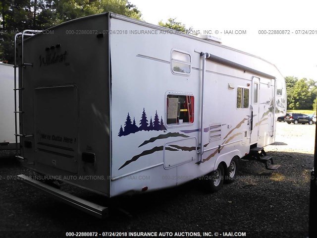 4X4FWCD245V009844 - 2005 FOREST RIVER WILDCAT  白色 照片 4