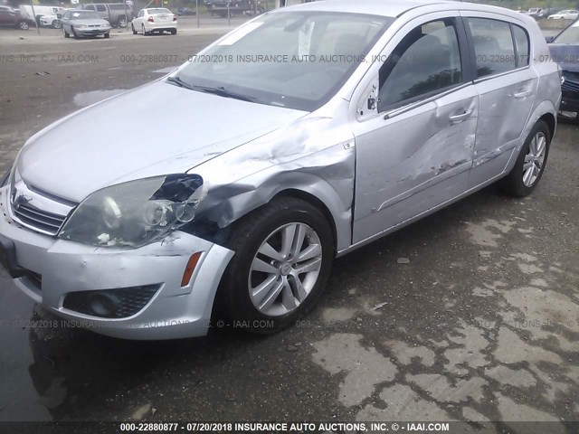 W08AT671185109121 - 2008 SATURN ASTRA XR SILVER photo 2