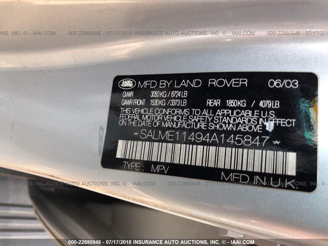 SALME11494A145847 - 2004 LAND ROVER RANGE ROVER HSE SILVER photo 9